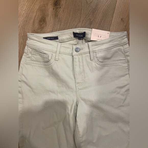 NYDJ Sheri slim ankle jeans with riveted side slits size 4 in feather - Picture 6 of 13